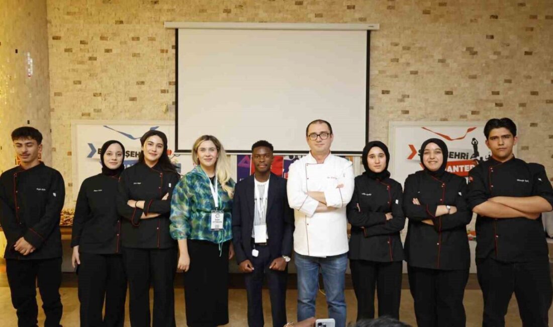 Gaziantep İslam Bilim ve Teknoloji Üniversitesi bünyesinde faaliyet gösteren English