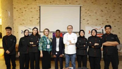 Gaziantep İslam Bilim ve Teknoloji Üniversitesi bünyesinde faaliyet gösteren English