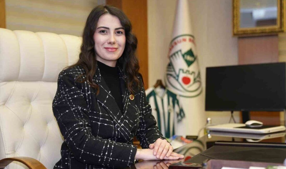 Giresun Belediye Başkanı Fuat Köse, il dışı programı nedeniyle görevini