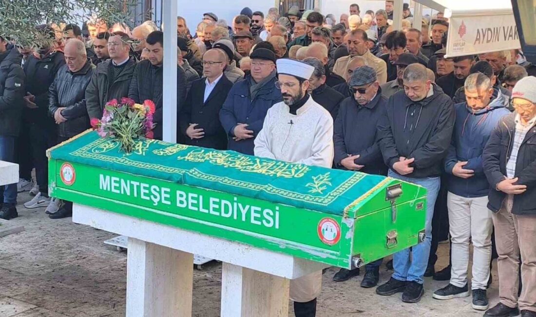 Muğla’nın Ula ilçesi açıklarında 5 kişinin bulunduğu fiber teknenin batması