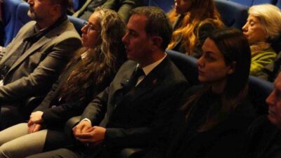 Dünya Braille Günü kapsamında Beyoğlu’nda gerçekleştirilen etkinlikte, Eskişehirli görme engelli