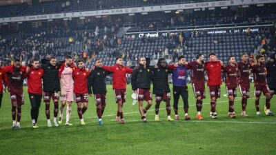 Göztepe, Fenerbahçe deplasmanından aldığı 1 puanla, maç eksiği bulunan 5.