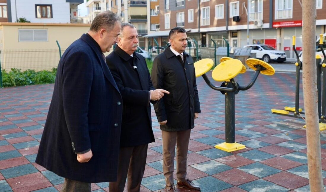 Yunusemre Belediye Başkanı Semih Balaban, Atatürk Mahallesi’nde yapımı tamamlanma aşamasına