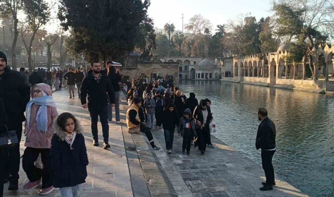 Şanlıurfa’da iki günlük kar yağışının ardından güneşli havayı fırsat bilen