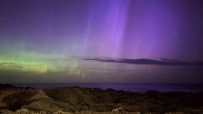 Bugün yaşanan güneş patlaması sonucu ortaya çıkan Aurora ışıkları Avustralya’dan