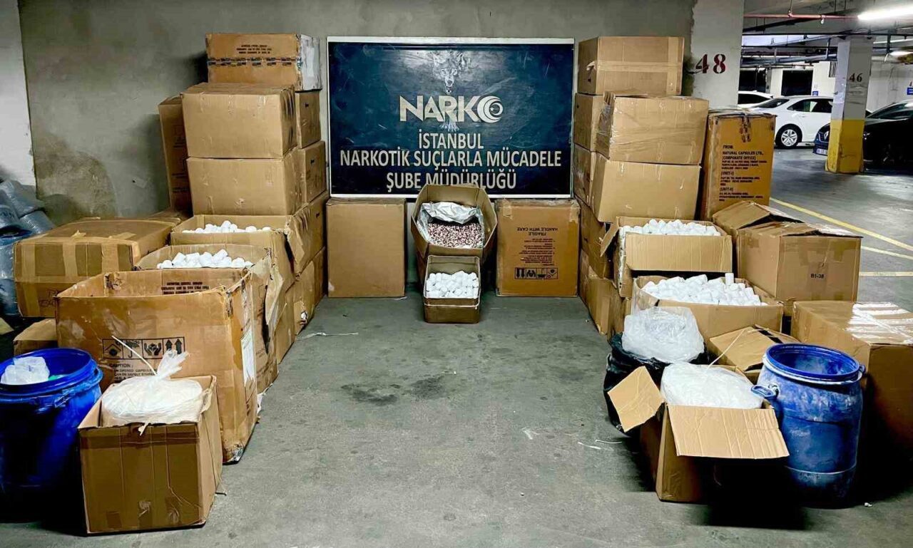 Bakırköy Cumhuriyet Başsavcılığı tarafından Güngören ve Zeytinburnu’nda uyuşturucu madde imalatı