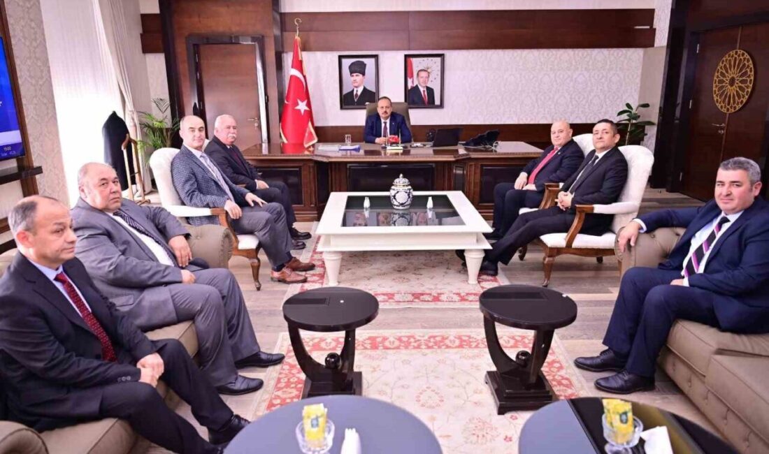 Aydın Şoförler Odası’nın olağan genel kurulunda beşinci kez başkan seçilen