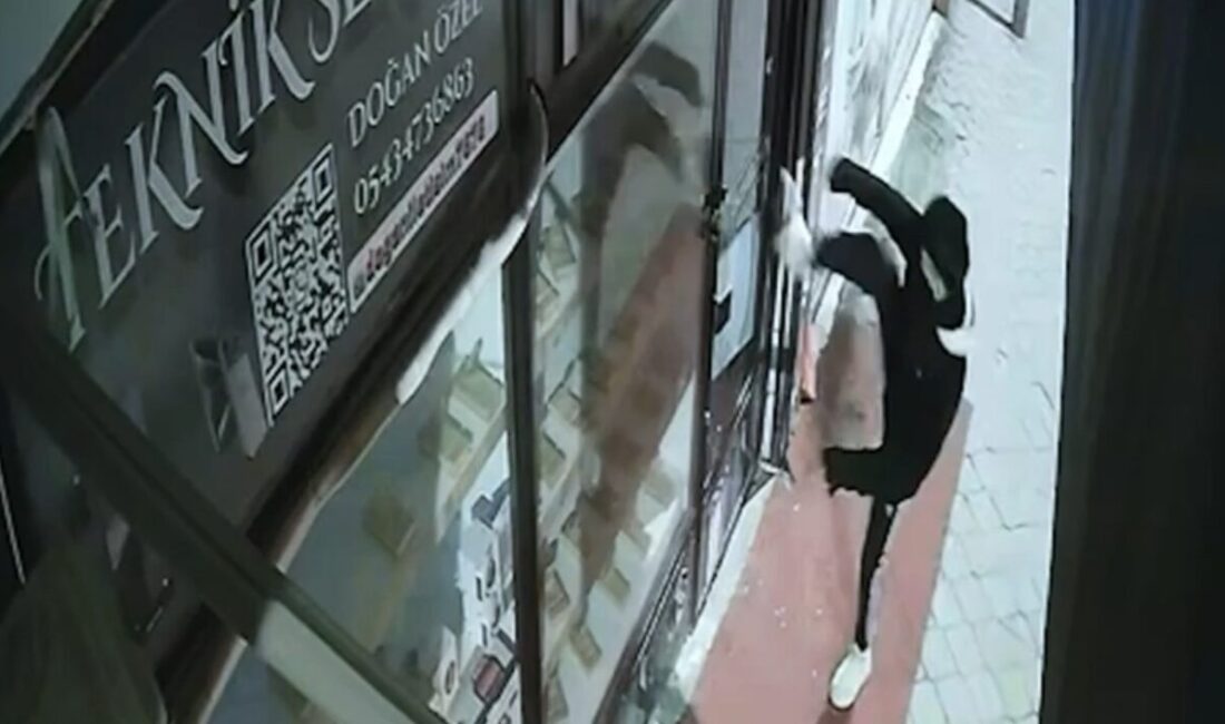 Iğdır’da bir cep telefonu dükkanına yönelik gerçekleştirilen hırsızlık olayıyla ilgili