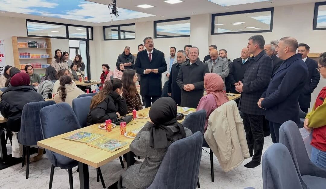 Hakkari Müftülüğü tarafından yapımı tamamlanan H. Sait Camii Gençlik Merkezi