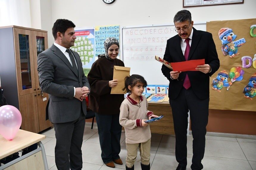 Hakkari’de 2025-2026 eğitim öğretim yılının birinci yarıyıl tatili bugün başladı.