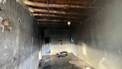 Hakkari’nin Derecik ilçesine bağlı Koryürek köyünde bir evde çıkan yangın