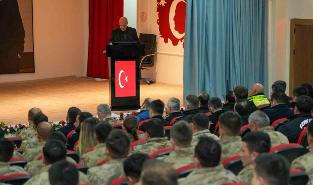 Hakkari’de Kolluk Kuvvetlerine Yönelik Etkili İletişim ve Stres Yönetimi semineri