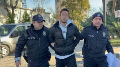 Samsun’da halk otobüsü içerisinde lise öğrencinin boynuna bıçak dayayarak tehdit