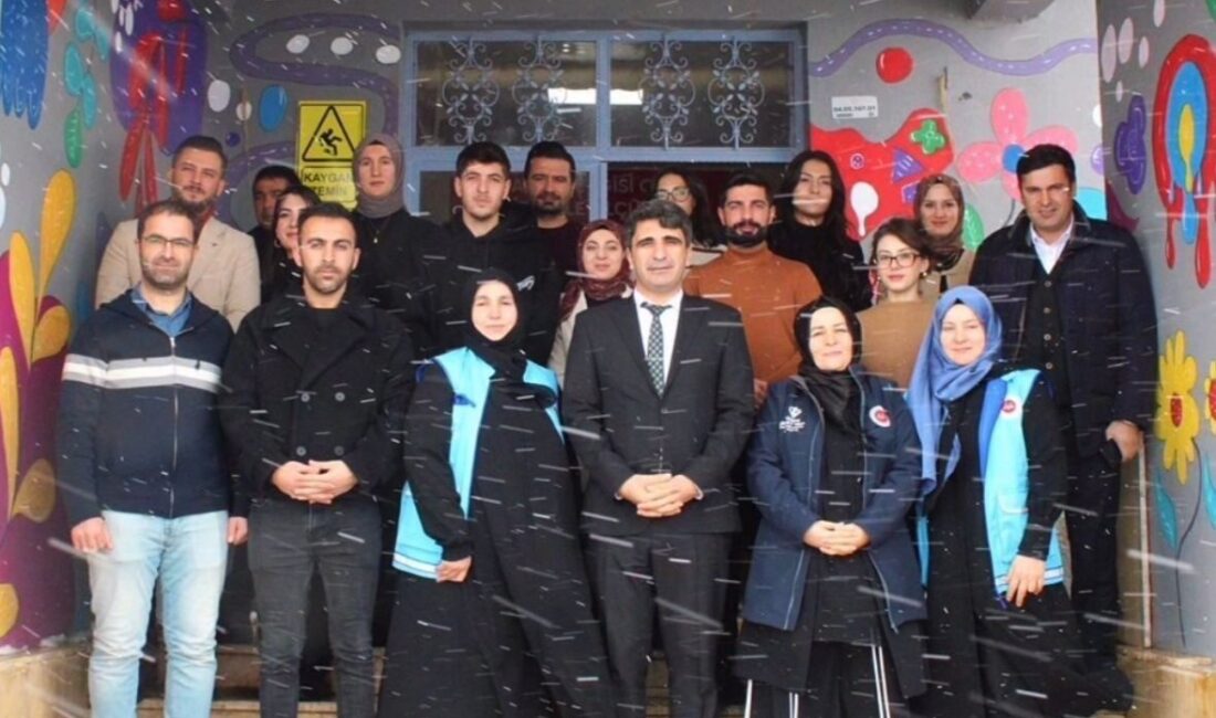 Türkiye Diyanet Vakfı Gölbaşı Şubesi tarafından hayırseverlerin desteğiyle Ağrı’nın Hamur