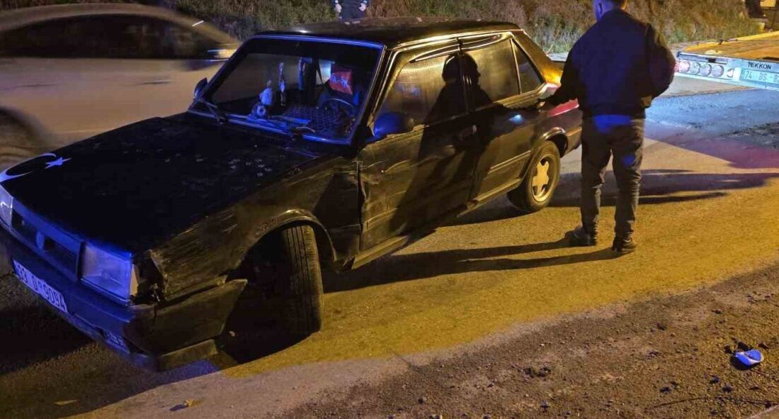 Bartın’da meydana gelen kazada iki otomobil çarpıştı. Kazada anne ve