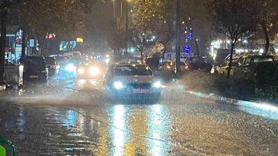 Meteorolojinin yağış uyarısında bulunduğu Hatay’da yağmur etkisini sürdürürken, yüksek kesimlerinde