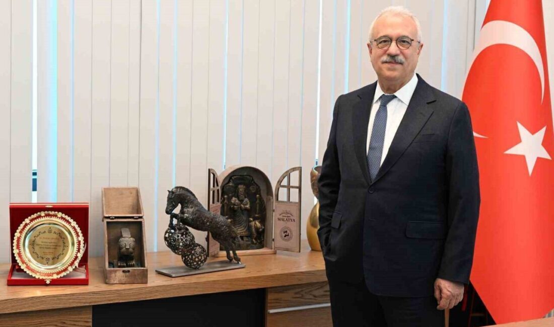 Küresel ölçekte hızla büyüyen veri merkezi yatırımları, büyük fırsatlar sunuyor.