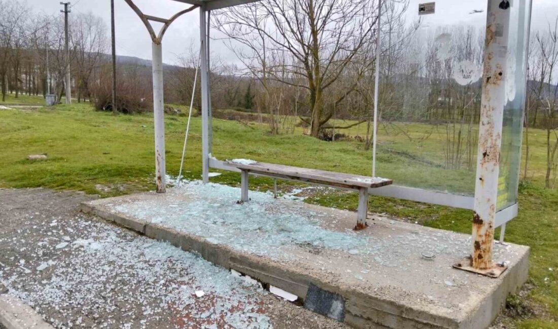 Düzce (İHA) – Düzce’nin Bahçeşehir Bölgesi’nde huzurevi sakinlerinin de kullandığı