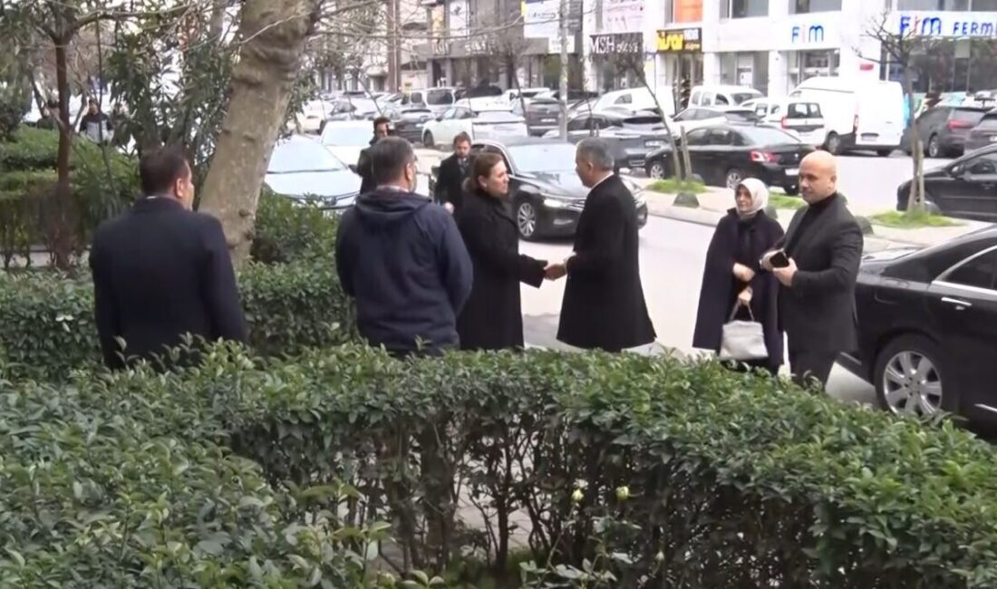 İçişleri Bakanı Ali Yerlikaya, Güngören’de bıçaklanarak öldürülen Atlas Çağlayan’ın ailesine