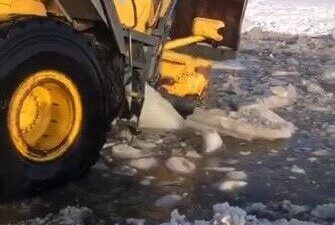 Ardahan’ın Göle ilçesinde içme suyu pompası arızalandı, köy ve hayvanlar