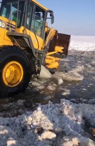 Ardahan’ın Göle ilçesinde içme suyu pompası arızalandı, köy ve hayvanlar