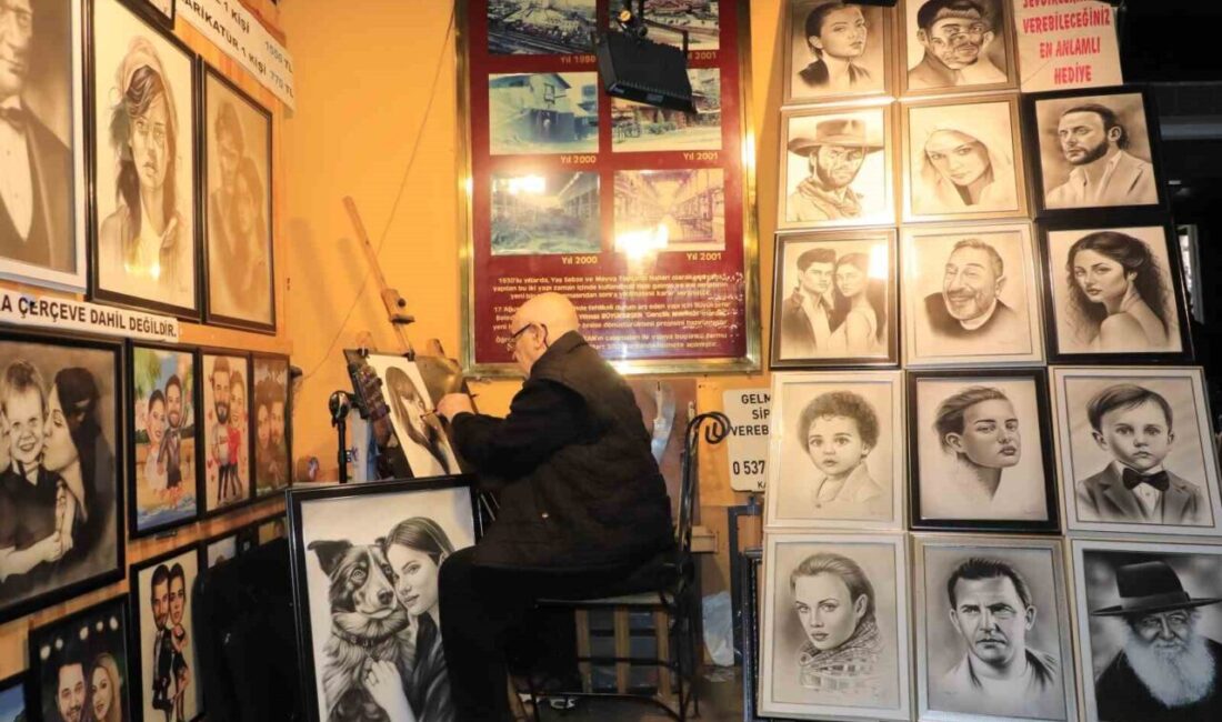 Eskişehir’in simge mekanlarından Haller Gençlik Merkezi’nde çeyrek asırdır fırçasını elinden