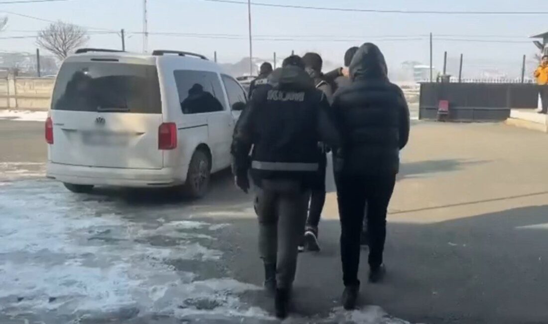 Iğdır Emniyet Müdürlüğü ekipleri, şehir genelinde suç ve suçlularla mücadele