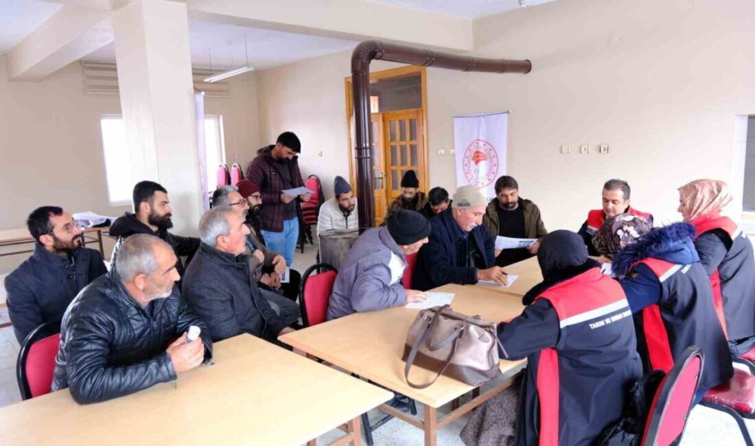 Erzincan Valiliği İl Tarım ve Orman Müdürlüğü ekipleri, “Köylerimizde Çiftçilerimizle