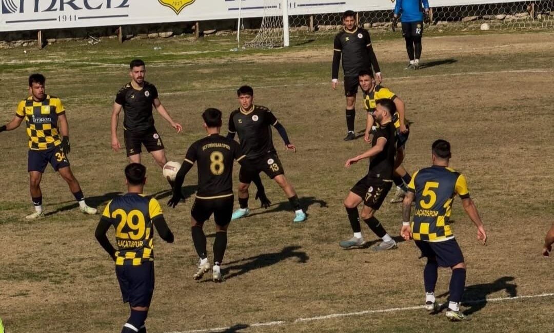 İzmir Süper Amatör Lig E Grubu’nda mücadele eden İmren Alaçatıspor,