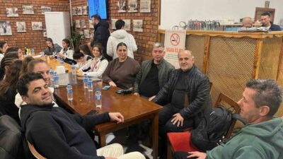 Burdur’da oynadıkları maçın ardından İzmir’e dönerken otobüs arızası ile yolda