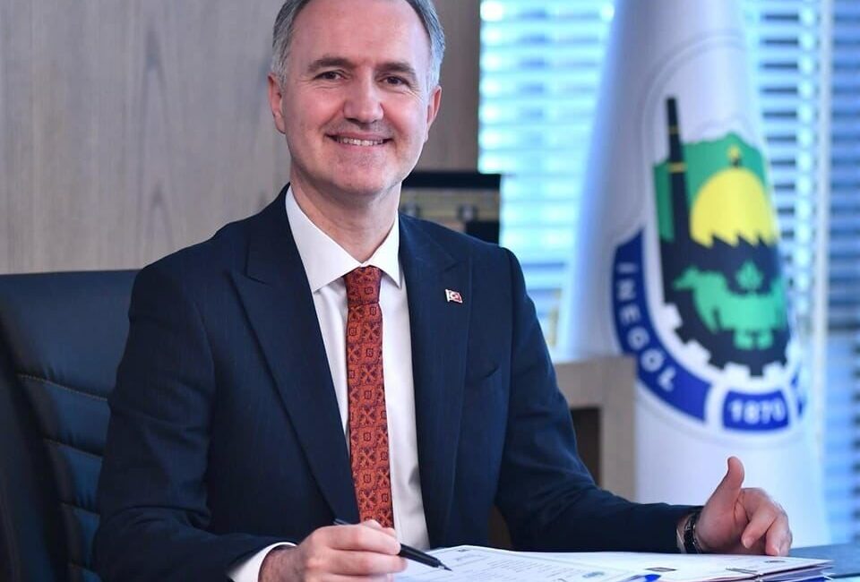 İnegöl Belediyesi’nin üniversite öğrencilerine yönelik eğitim yardımlarının 2025-2026 eğitim öğretim