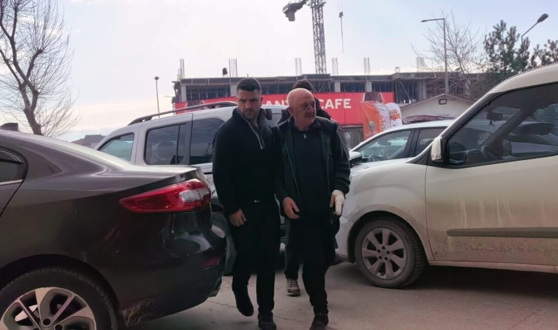 Bursa’nın İnegöl ilçesinde meydana gelen kavgada kayın biraderini bacağından tabancayla