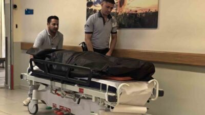 Bursa’nın İnegöl ilçesinde 32 yaşındaki bir genç, sabah saatlerinde yatağında