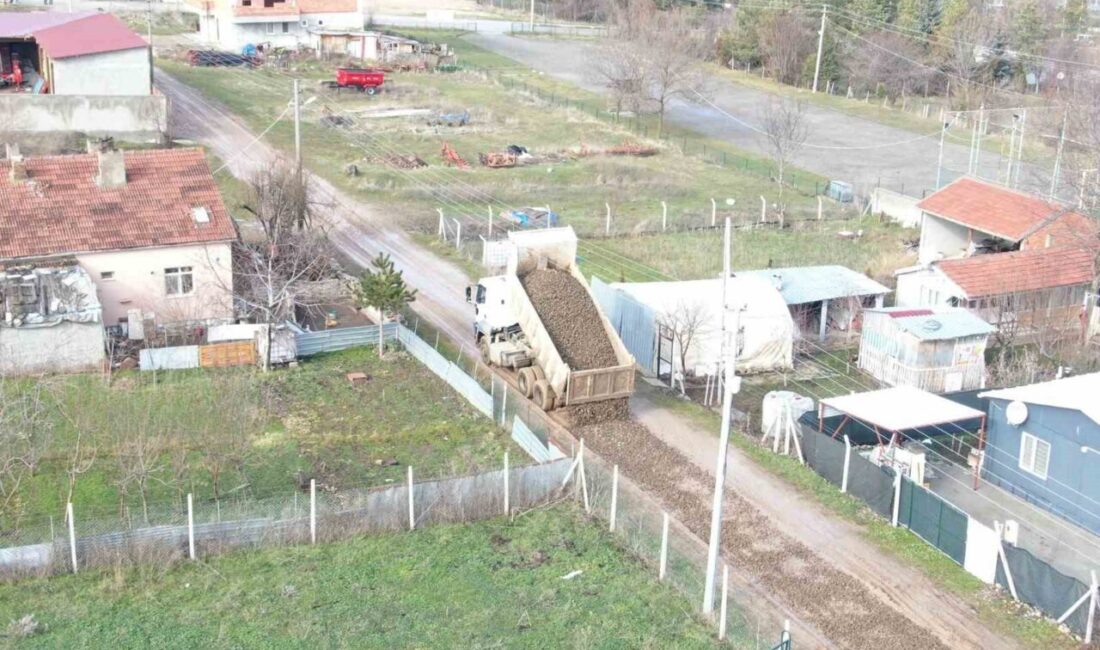 İnönü Belediyesi, ilçe genelinde cadde ve sokaklarda yol iyileştirme ve
