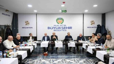 Malatya Büyükşehir Belediye Başkanı Sami Er, çok merkezli olarak planladıkları