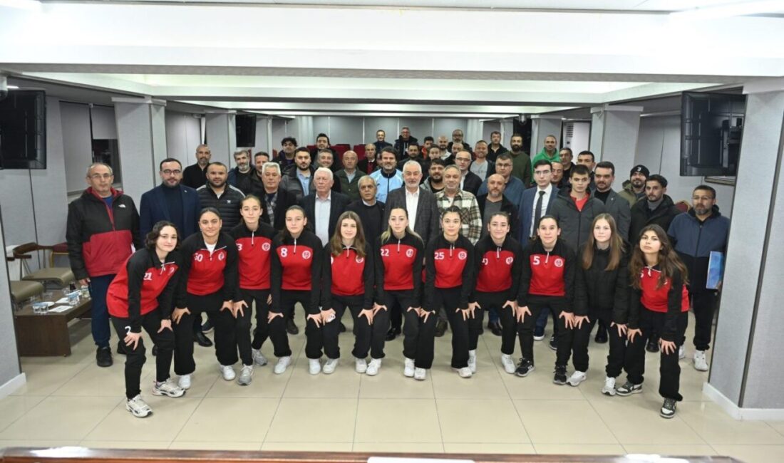 Isparta Belediye Başkanı Şükrü Başdeğirmen, Isparta Amatör Spor Kulüpleri Federasyonu