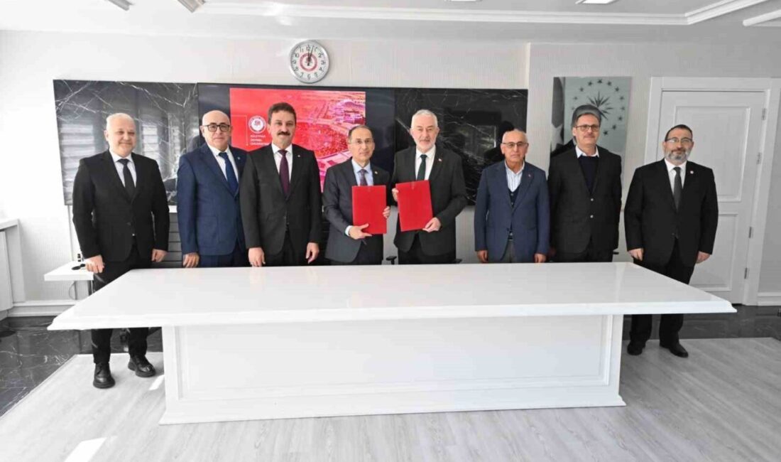 Başkanlığını Isparta Belediye Başkanı Şükrü Başdeğirmen’in yaptığı Isparta Kent Hizmetlerini