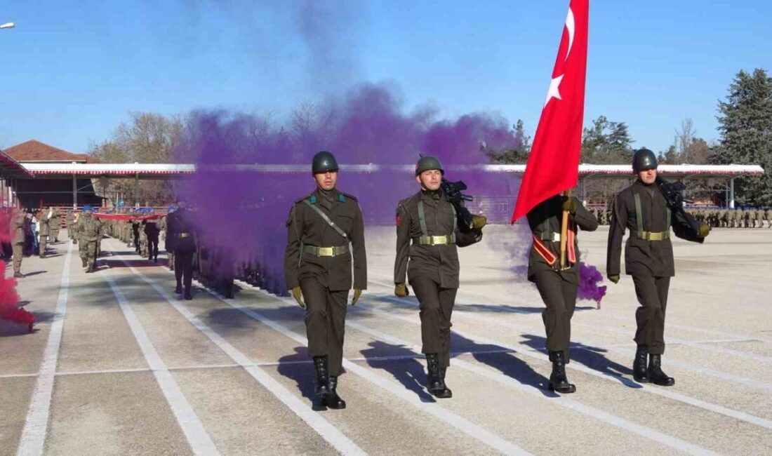 Isparta’da 40’ıncı Komando Eğitim Tugay Komutanlığı’nda düzenlenen törende Uzman Erbaş,