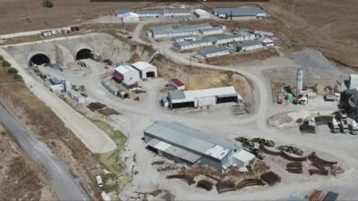 Erzurum’u Karadeniz ve Güneydoğu’ya bağlayan yollar üzerinde bulunan dört tünelin