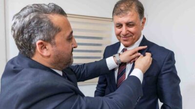 İzmir-Bakü kardeş şehir ilişkilerinin 40. yılı dolayısıyla İZAZDER Başkanı Perviz