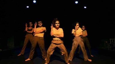 İzmir Şehir Tiyatroları çocuklar ve gençleri, sömestir tatilinde tiyatronun büyülü