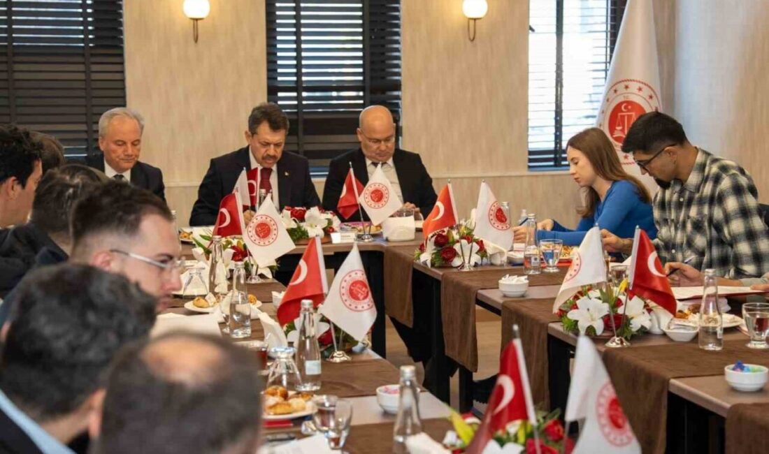 İzmir Cumhuriyet Başsavcısı Ali Yeldan’ın 10 Ocak Dünya Gazeteciler Günü