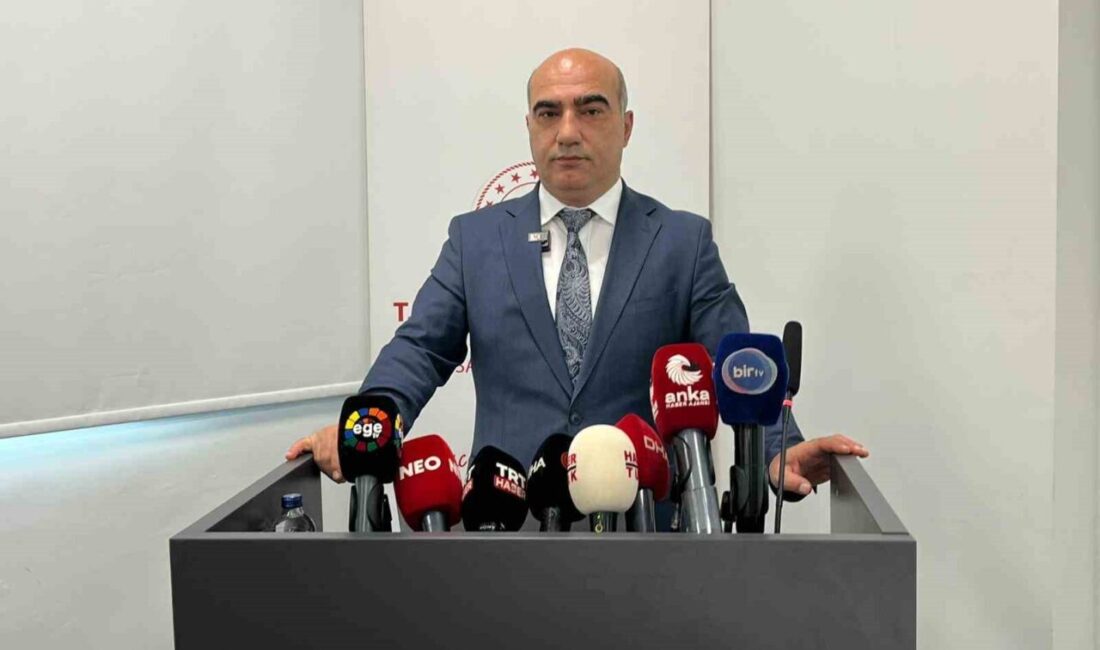 İzmir İl Sağlık Müdürü Doç. Dr. Ayhan Kul, İzmir’in sağlık