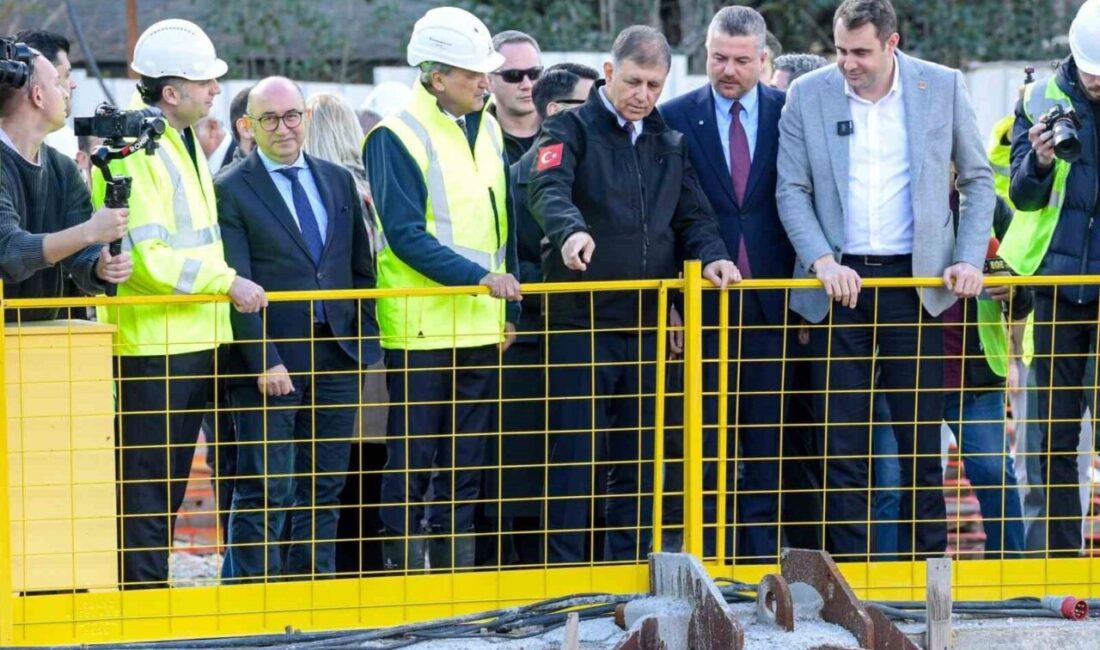 İzmir Büyükşehir Belediyesi’nin kendi kaynaklarıyla yapımını sürdürdüğü, 765 milyon euro