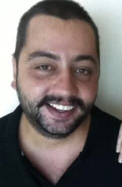 İzmir’in Ödemiş ilçesinde yolun karşısına geçmek istediği sırada otomobilin çarptığı