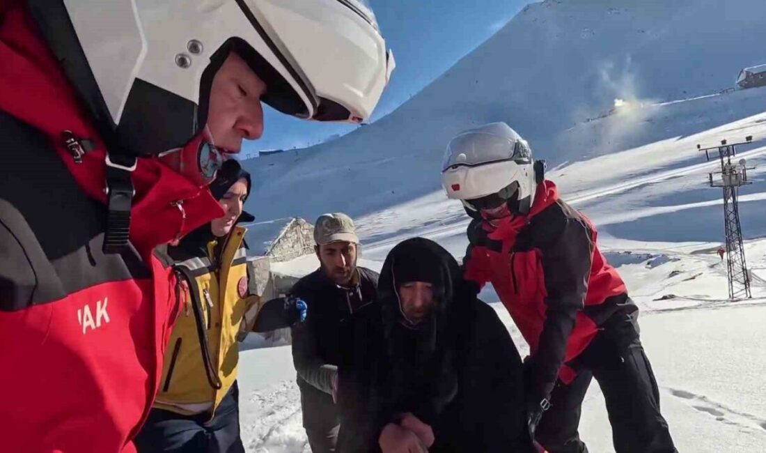 Erzurum’da jandarma ekipleri kalp krizi geçiren vatandaş için JAK timlerini