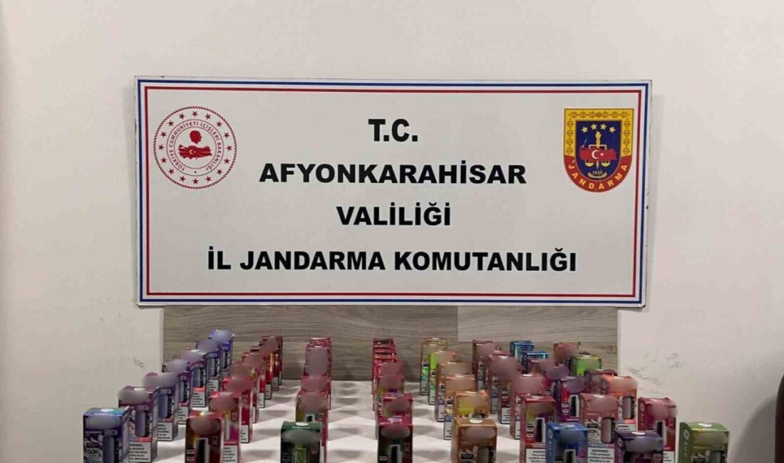 Afyonkarahisar’da jandarma tarafından bir iş yerine yapılan baskında 60 adet