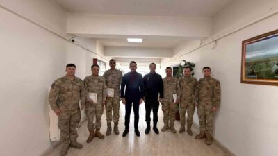 Van’ın Muradiye Kaymakamı Furkan Taha Türkmenoğlu tarafından jandarma personeline başarı