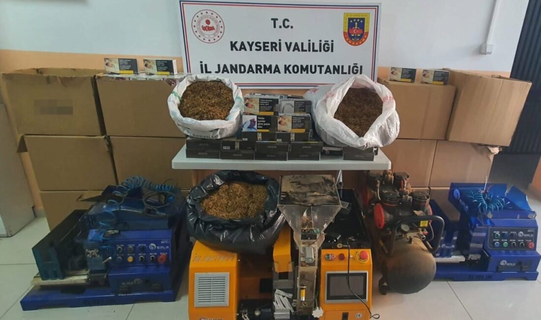 Kayseri’de jandarma ekipleri tarafından yapılan kaçakçılık operasyonunda 2 şahıs gözaltına