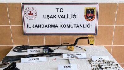 Uşak’ta jandarma ekiplerince düzenlenen operasyonda çok sayıda tarihi eser ile